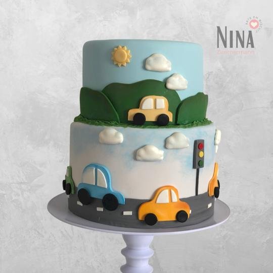 Bolo cenográfico Carrinhos 3 — aluguel Nina Z Biscuit