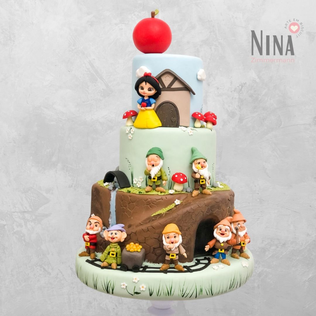 Bolo cenográfico Branca de Neve — aluguel Nina Z Biscuit