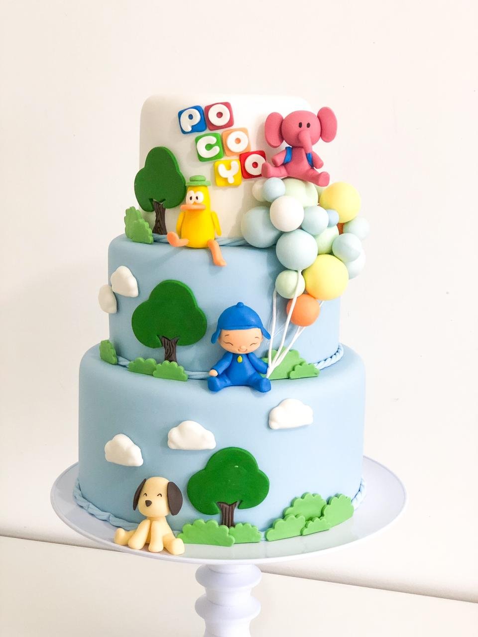 Bolo cenográfico Pocoyo — aluguel Nina Z Biscuit