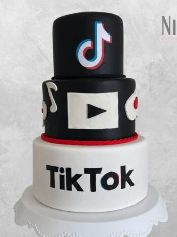 Bolo cenográfico Tik Tok
