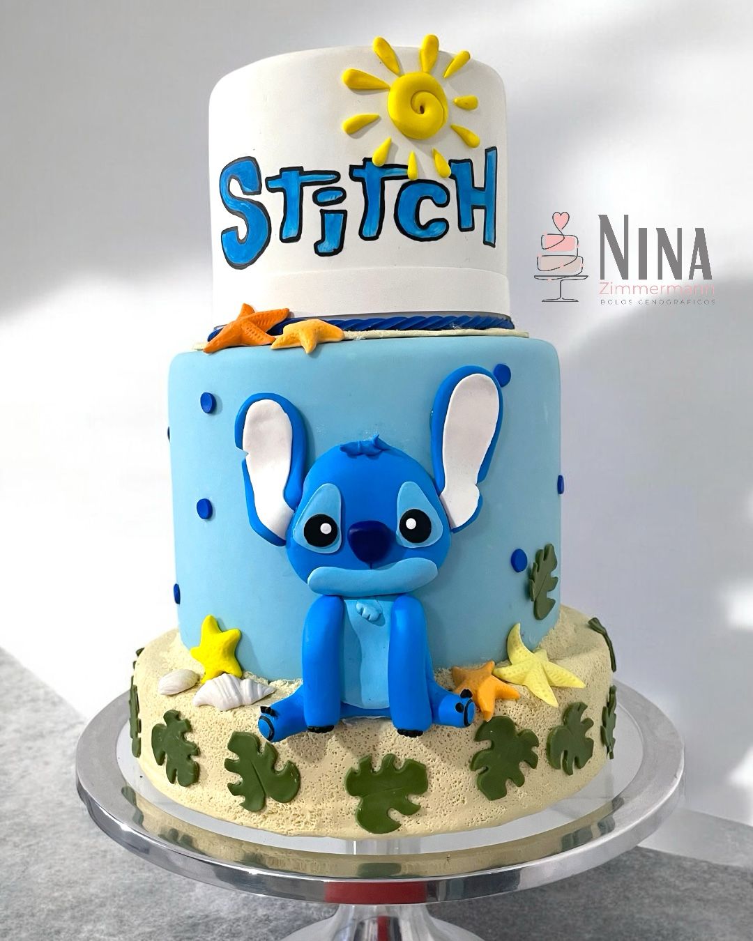 Bolo cenográfico Stitch 3 — aluguel Nina Z Biscuit