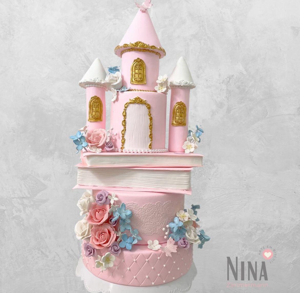 Bolo cenográfico Castelo encantado — aluguel Nina Z Biscuit