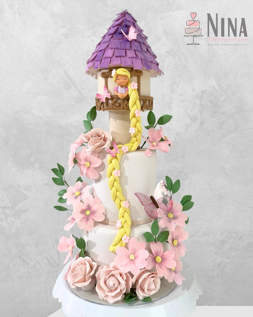 Bolo cenográfico Rapunzel — aluguel Nina Z Biscuit