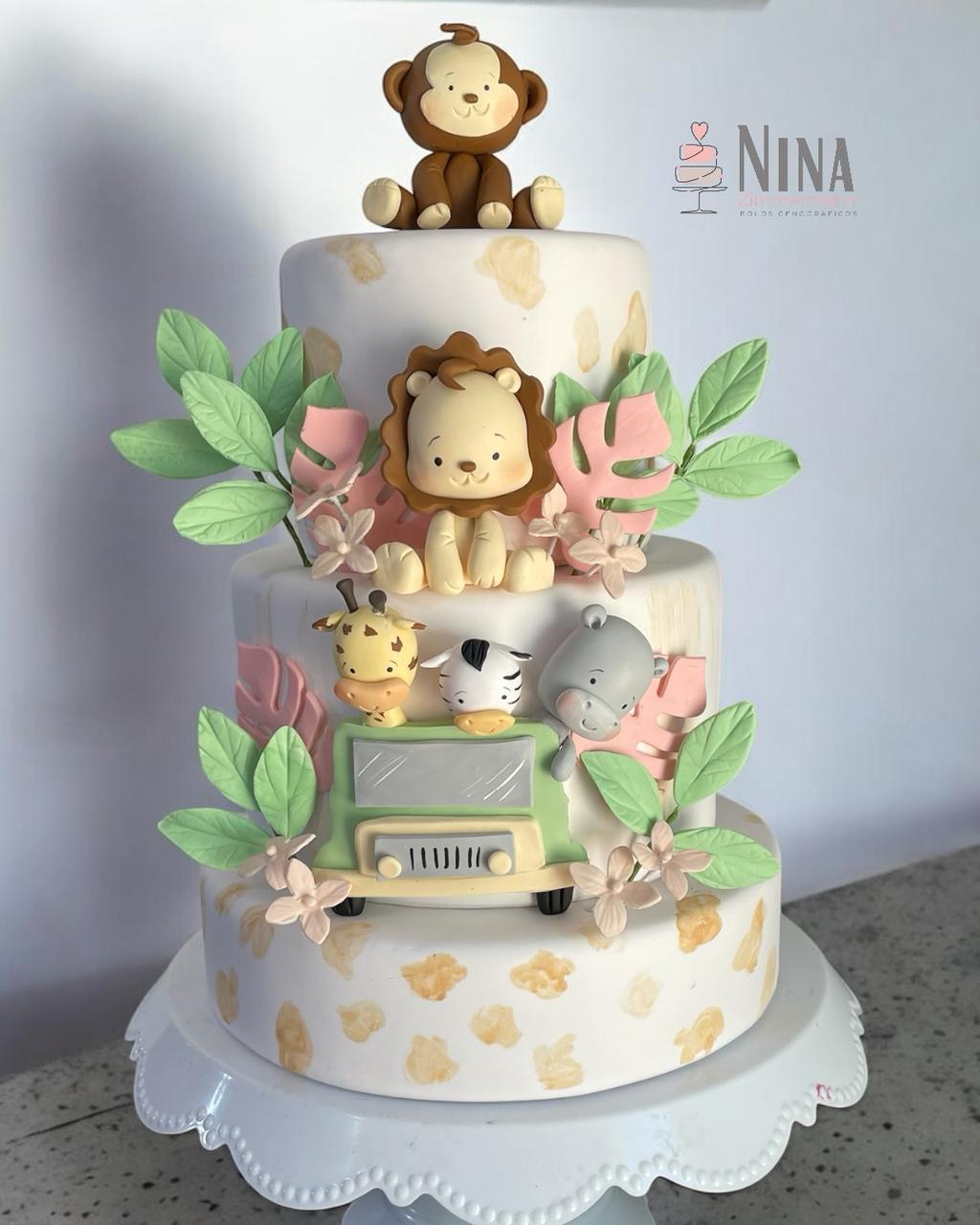 Bolo cenográfico Safari menina 2 — aluguel Nina Z Biscuit