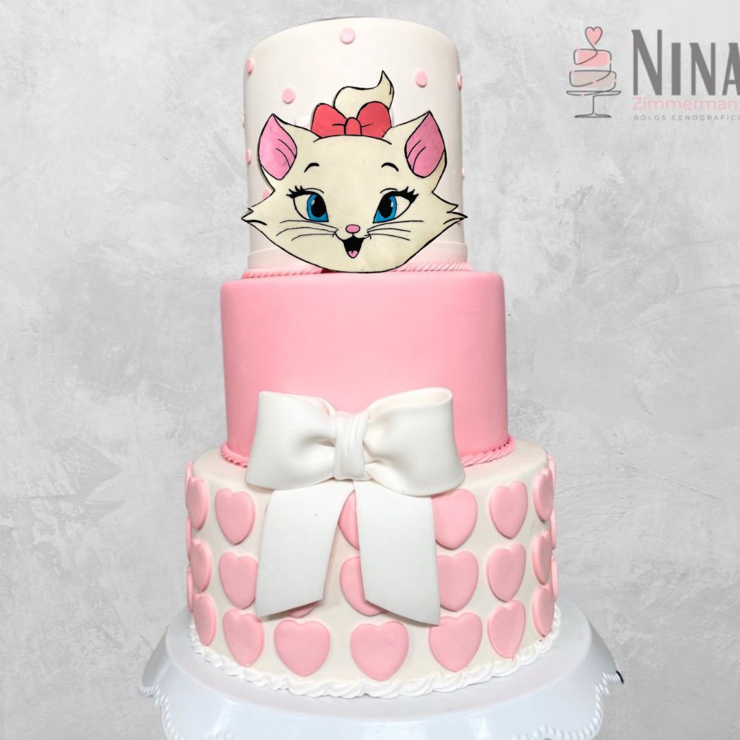 Bolo cenográfico Gata Marie — aluguel Nina Z Biscuit