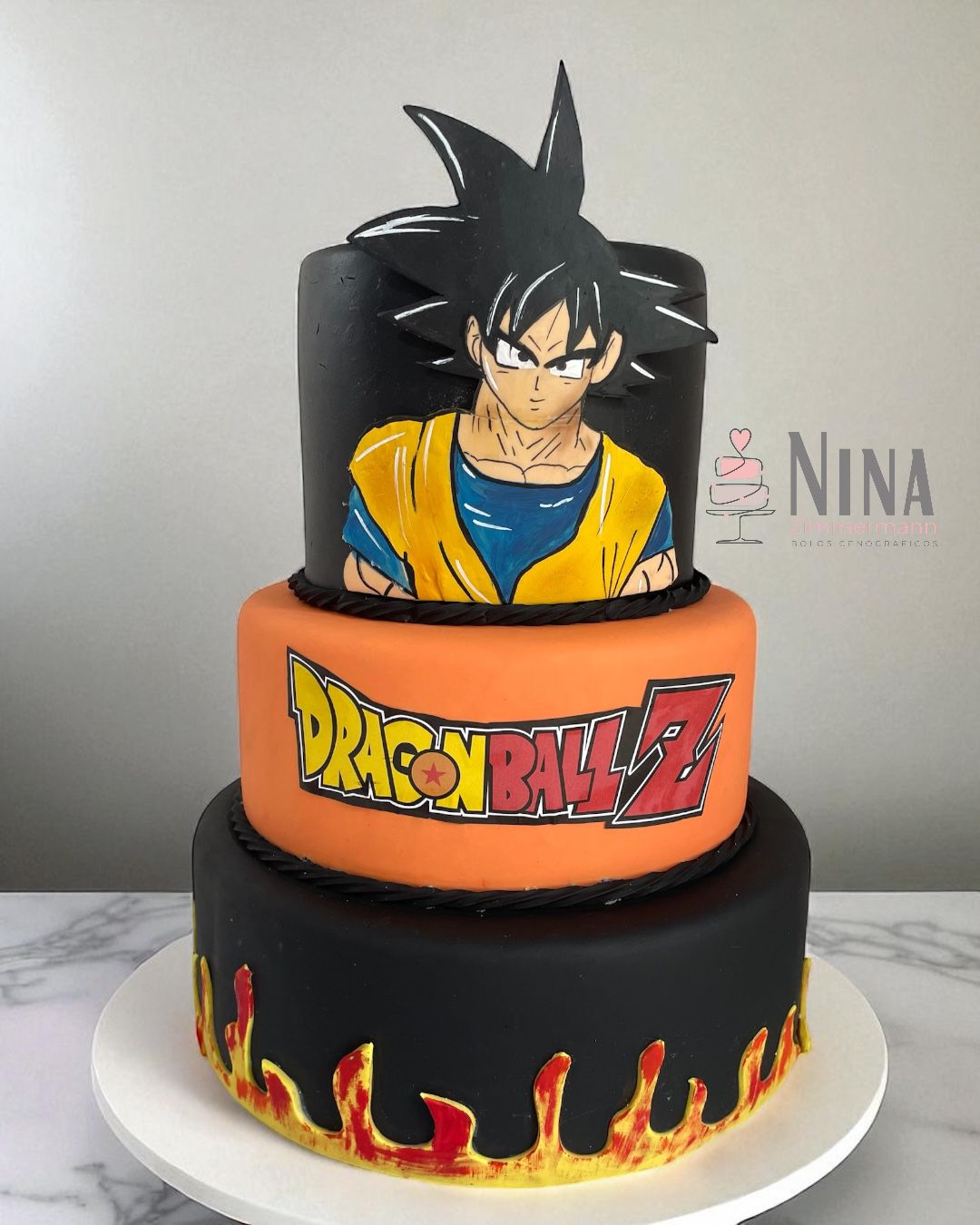 Bolo cenográfico Dragon Ball — aluguel Nina Z Biscuit