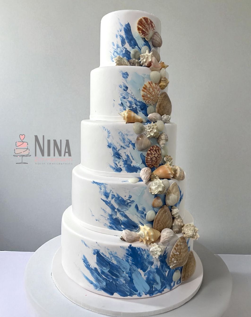 Bolo cenográfico Fundo do mar - conchas — aluguel Nina Z Biscuit