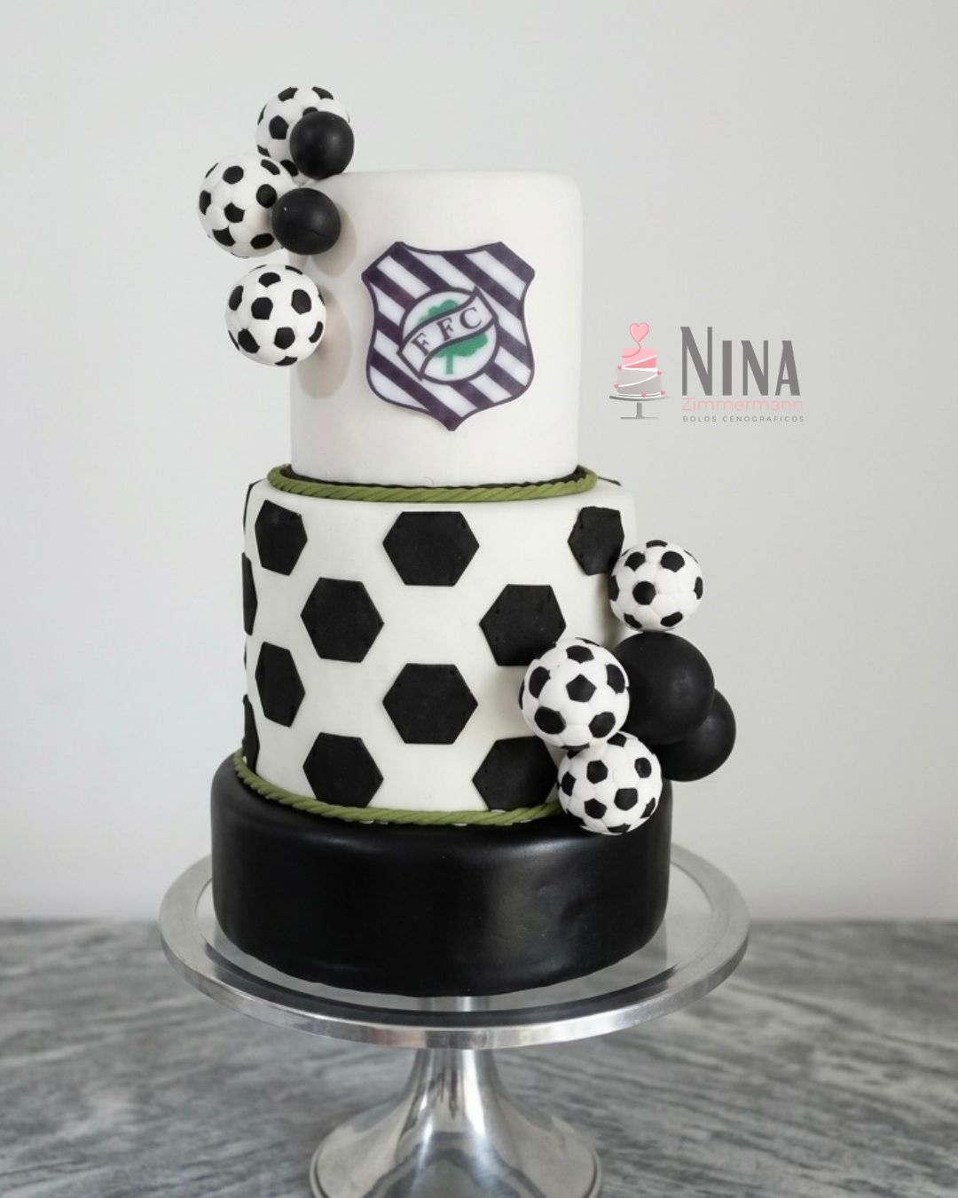 Bolo cenográfico Figueirense - futebol — aluguel Nina Z Biscuit