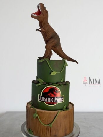 Bolo cenográfico Dinossauro 3