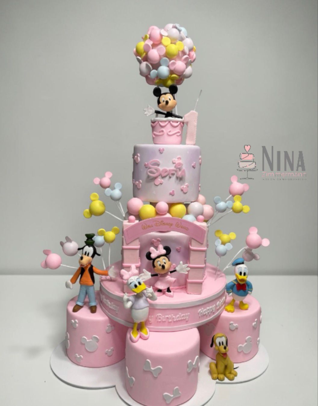 Bolo cenográfico Disney 2 — aluguel Nina Z Biscuit